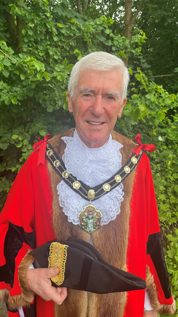 Mayor Ian Jeffrey
